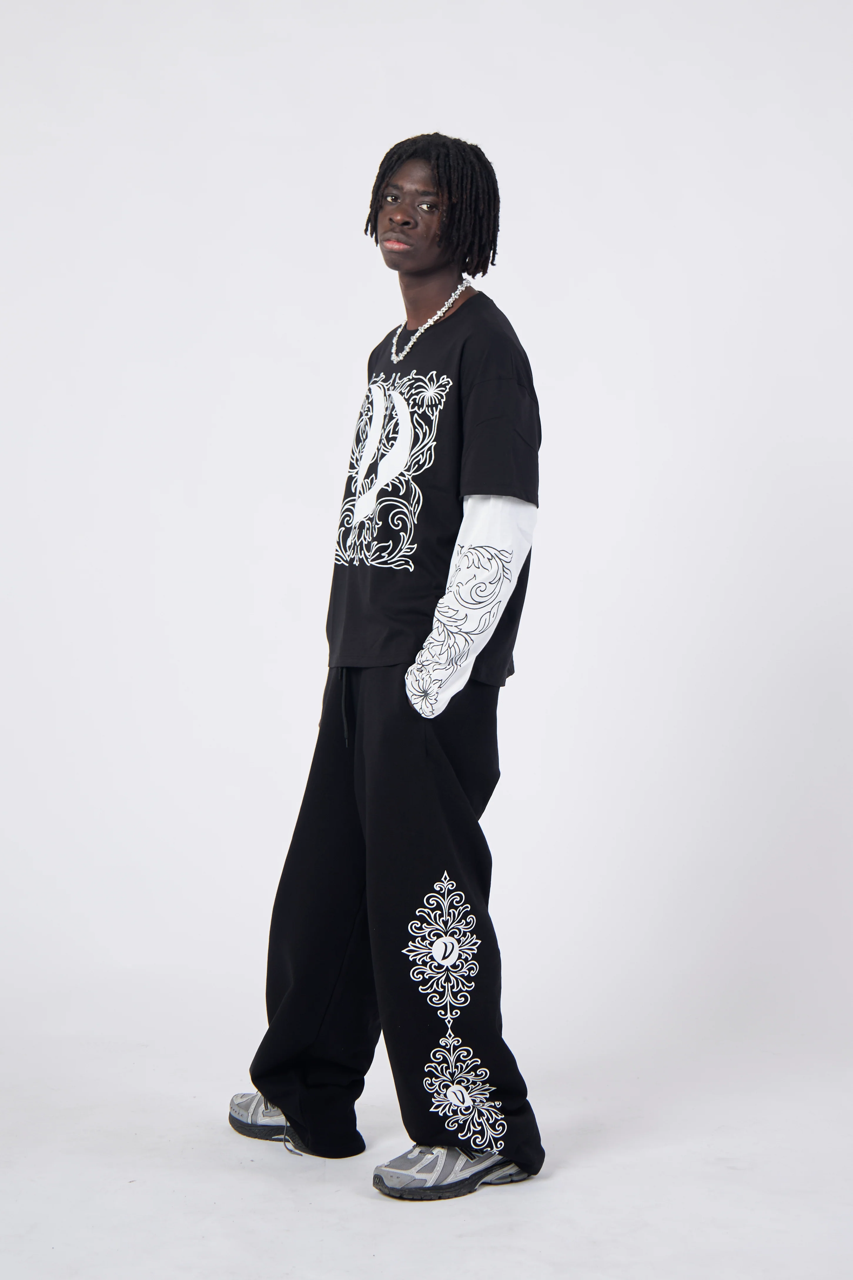TRACKSUITE TROUSERS BLACK - Image 4
